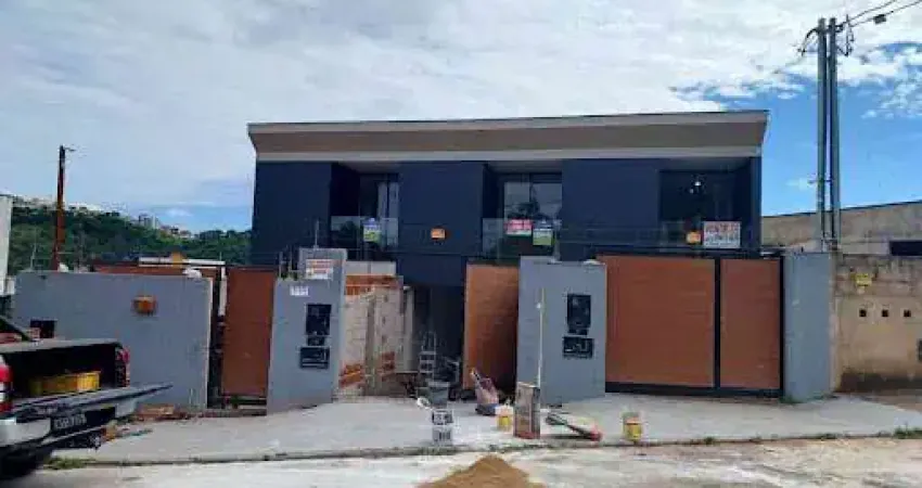 Casa com 3 dormitórios à venda, 140 m² por R$ 650.000,00 - Recanto da Mata - Juiz de Fora/MG