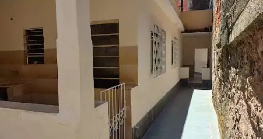 Bairro nova era - casa de 2 quartos com terraço e vaga coberta - r$ 250.000,00 documentação ok