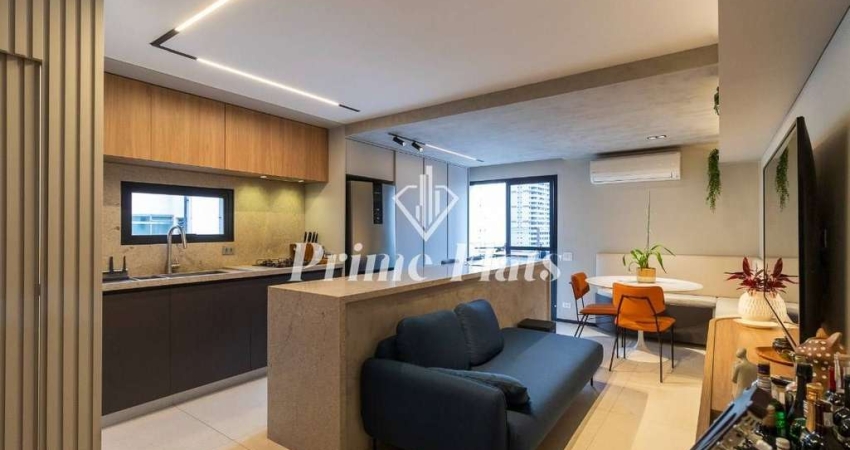 Flat disponível para venda no Place Vendome Flat Service em Moema, com 58m², 2 dormitórios e 1 vaga
