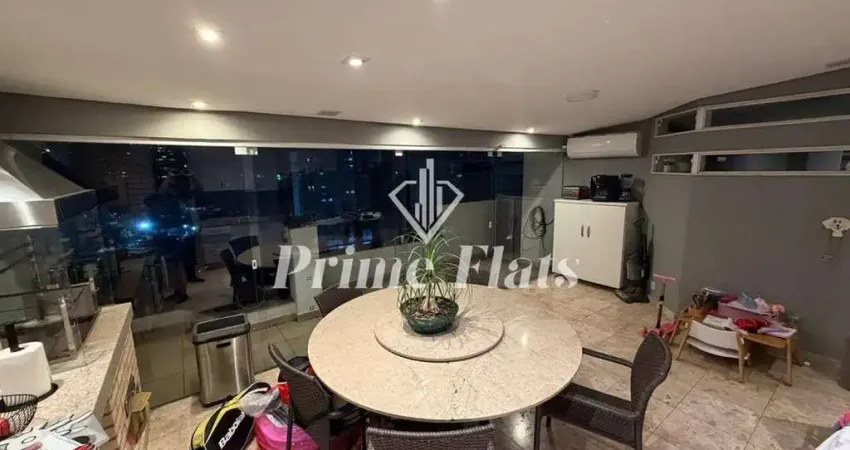 Flat disponível para venda no Condomínio Edifício Palais Royal, com 137m², 1 dormitório e 3 vagas de garagem