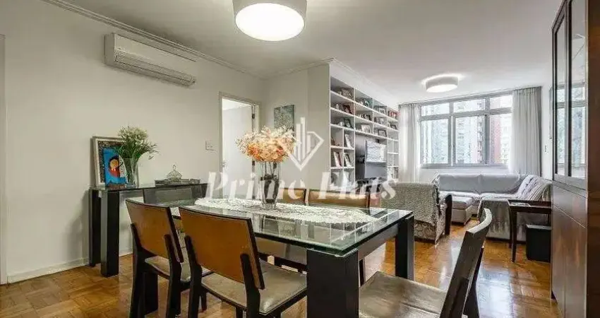 Apartamento disponível para venda no Condomínio Edificio Itajai, com 140m², 3 dormitórios e 2 vagas de garagem