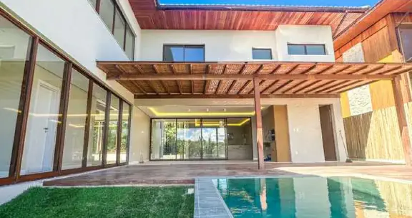 Casa à venda 5 suítes condomínio com acesso a praia alto padrão - praia do forte