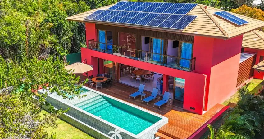 Casa à venda 5 suítes alto padrão em condomínio acesso à praia em praia do forte