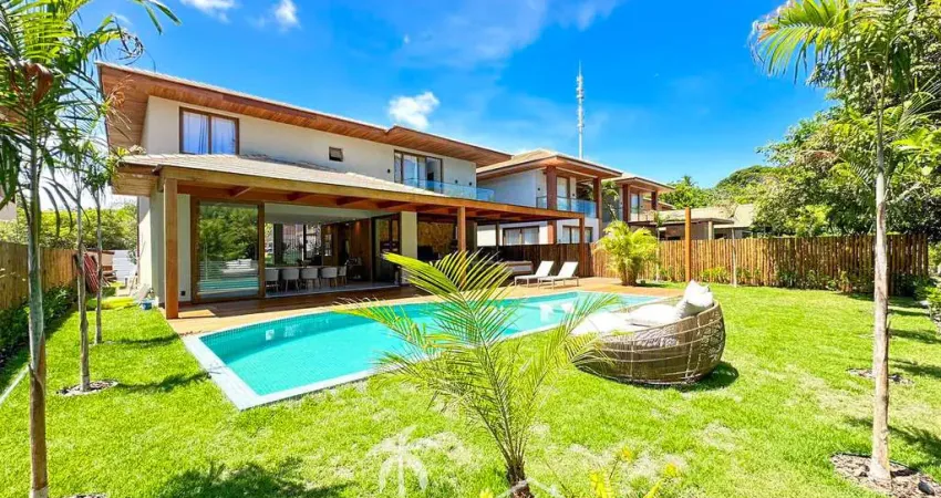 Casa à Venda 5 Suítes Alto Padrão Praia do Forte Condomínio Praia Bella