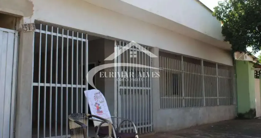 Casa com 2 quartos à venda no Centro, Guatapará