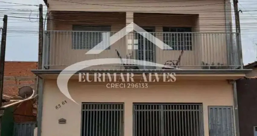 Casa com 6 quartos à venda no Centro, Dumont