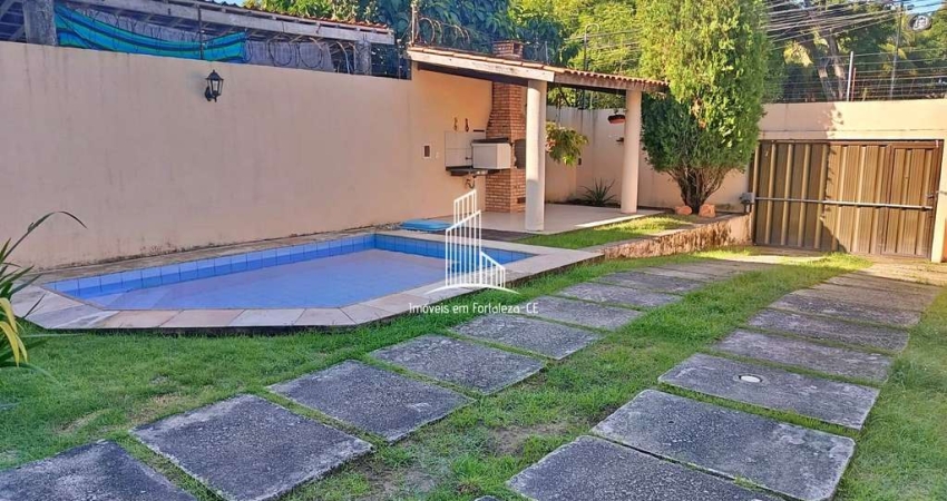 Casa Duplex – 3 suítes – piscina - à venda na Sapiranga