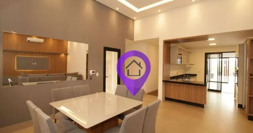 Casa com 3 suítes à venda em Pouso Alegre, 246m² construídos em terreno de 450m². Destaques: piscina privativa, área gourmet localização privilegiada
