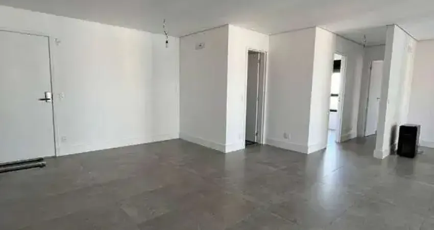Apartamento  amplo e com vista magnífica na Vila São Francisco