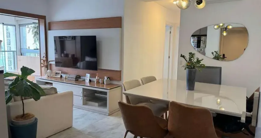 Apartamento com churrasqueira na varanda,,ar condicionado, decorado, 2 dormitórios, 1 vaga fixa