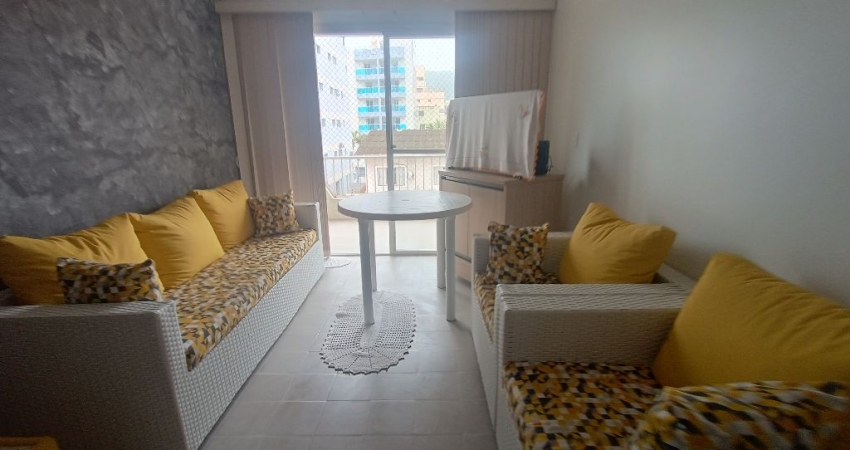 Apartamento Tombo ótima localização próximo a praia