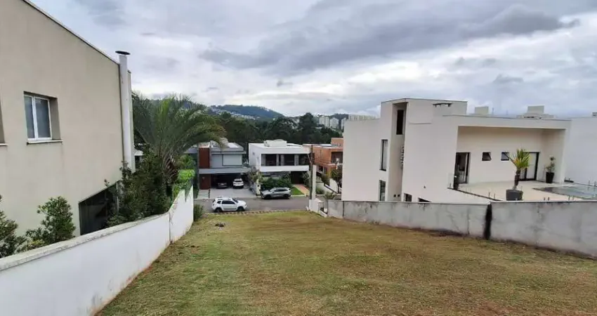Terreno à venda no Tamboré, Santana de Parnaíba
