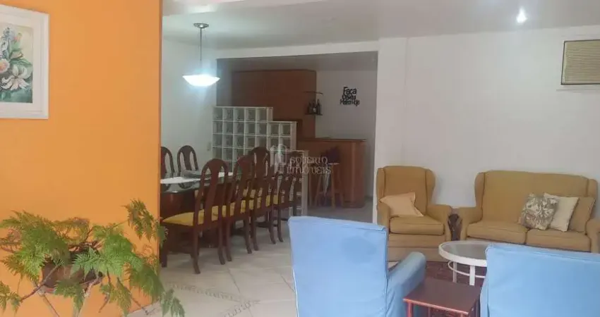 Cobertura linear com direito á laje, com 187m² na gleba a , 3 qtos, 3 vgs