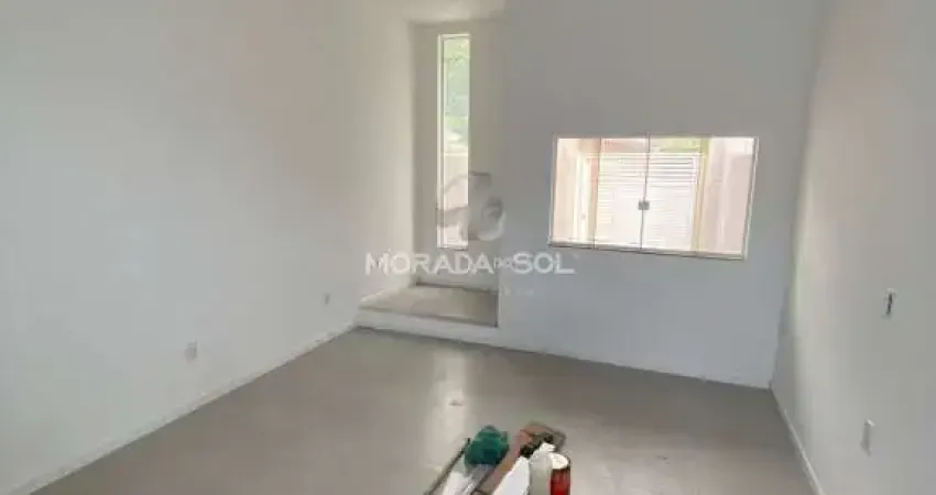 Casa com 2 quartos à venda no Alto São Bento, Itapema 