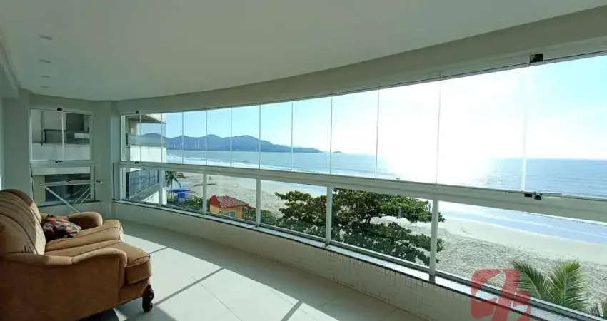 Apartamento em Meia Praia  -  Itapema