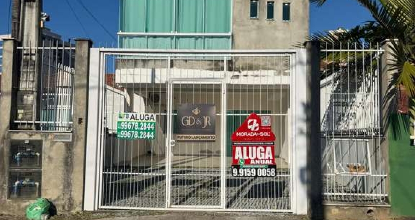 Casa com 4 quartos para alugar no Balneário Perequê, Porto Belo 
