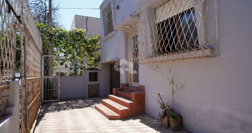 Casa residencial ou comercial no Bairro São Geraldo