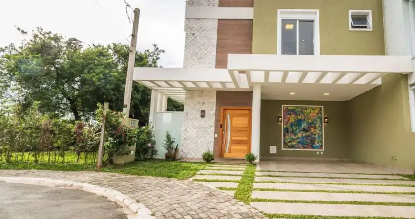 Triplex moderno em condominio fechado a venda no Umbara, para quem busca tranquilidade e qualidade de vida.