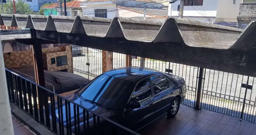 Agradável casa para locação em Cidade Vargas com 4 quartos, sendo 1 suíte , 160m²
