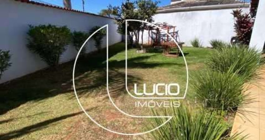 Casa com 4 quartos à venda na Alameda Félix Jaime, Parque Brasília, Anápolis