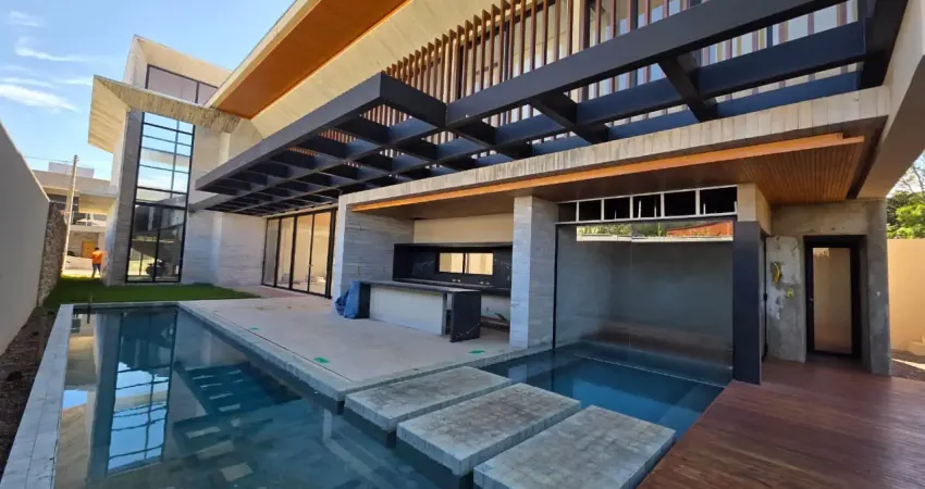 Casa em condomínio fechado com 4 quartos à venda na Rua Antônio Bandeira, 12, Condomínio Residencial Belas Artes, Anápolis