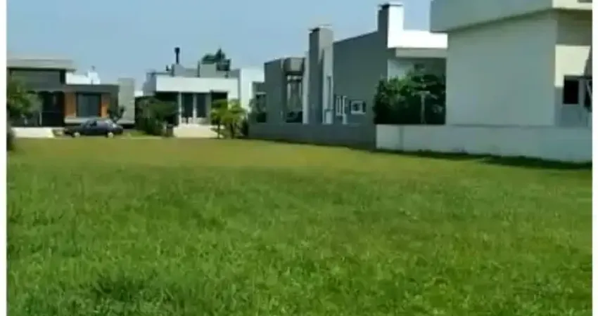 Terreno em condomínio fechado à venda na Rua Andira, Centro, Capão da Canoa