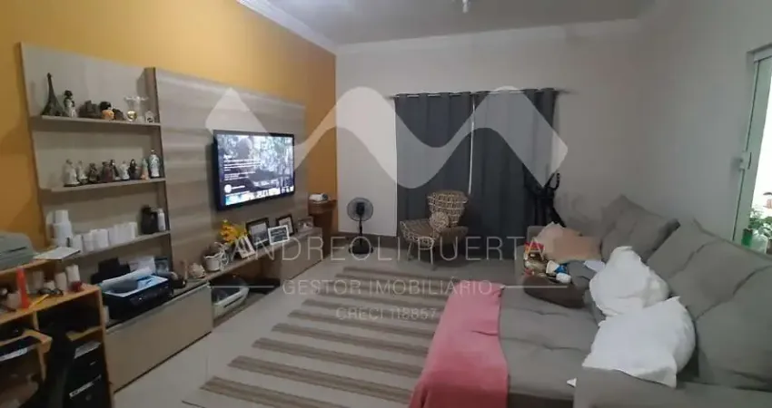 Lindo Sobrado à Venda no Jardim Nathalie, Mogi das Cruzes-SP: 3 quartos, 1 suíte, 4 salas, 4 banheiros, 3 vagas de garagem, 300m² de área!