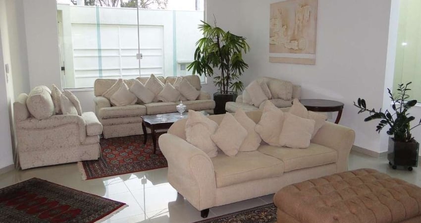 Casa com 4 quartos à venda na Vila Oliveira, Mogi das Cruzes 
