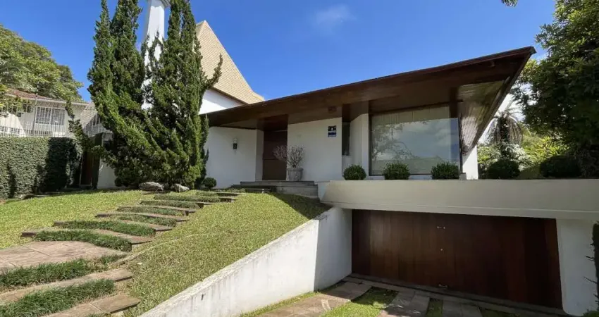 Casa com 3 quartos de 376m² no Vista Alegre- Curitiba/Pr