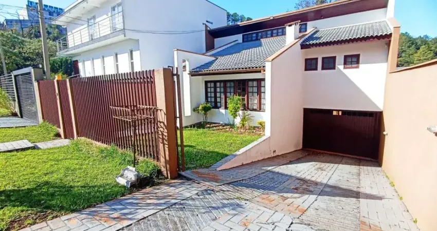 Casa no Santo Inácio de 190 m² com 3 quartos  - 20807-8-I2