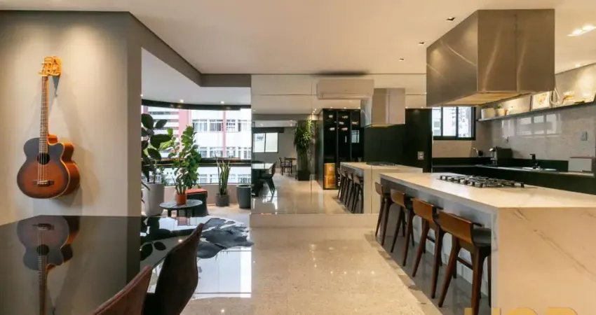 APARTAMENTO COM 01 QUARTO - ÁREA TOTAL 140,81m² - CENTRO - REF