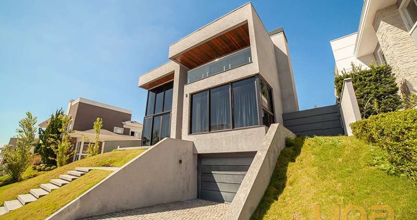 Imobiliária Cilar Vende Casa 4 Quartos no Campo Comprido com 6