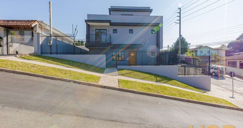 Sobrado em Santa Felicidade de 202,16 m² com 3 quartos  - 9472