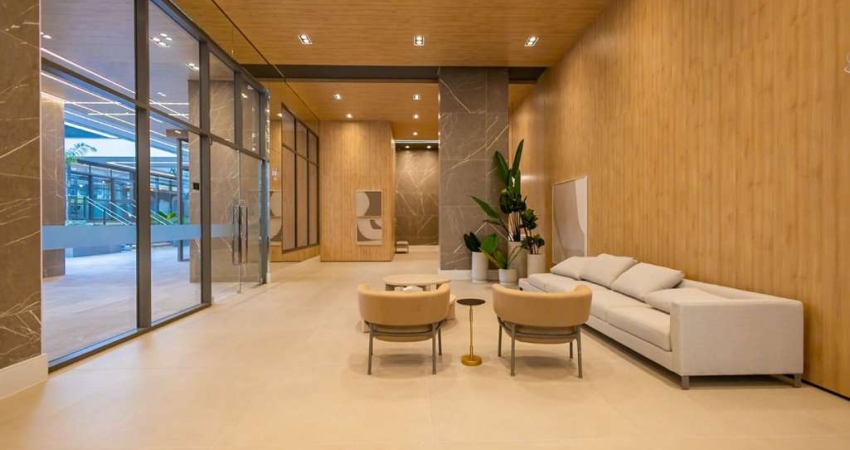 Apartamento com 3 dormitórios à venda, 220 m² por R$ 4.157.150
