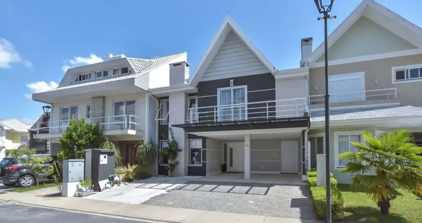 Casa Residencial no Uberaba de 350,00m² com 6 quartos - Condom