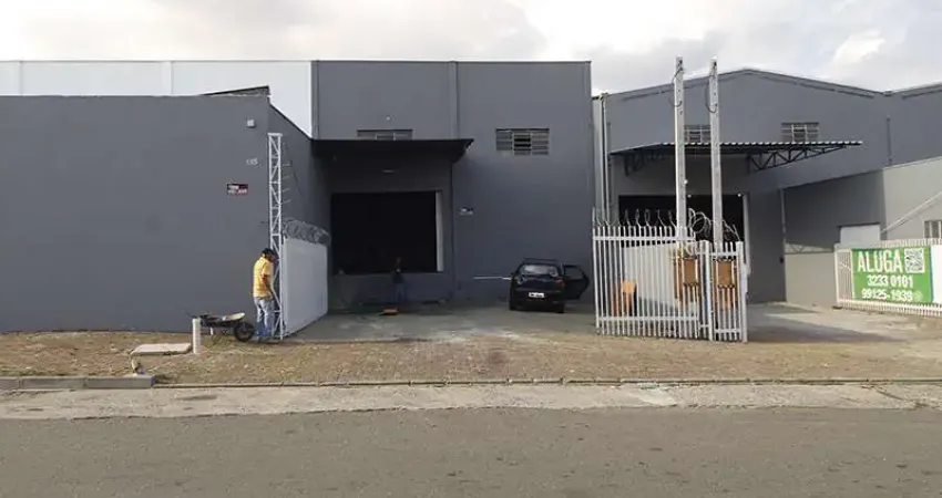 Imobiliária cilar aluga barracão no pinheirinho com 1.610m², r