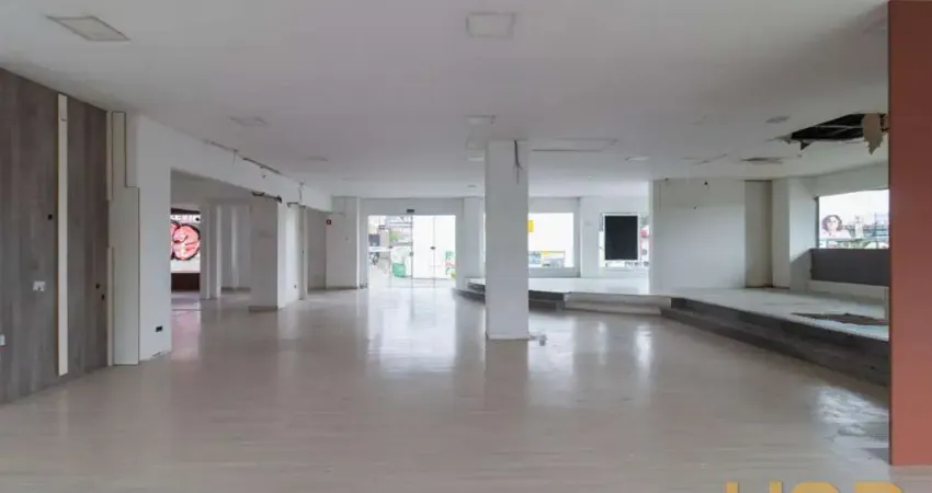 Ponto comercial para alugar na Avenida Manoel Ribas, 5100, Santa Felicidade, Curitiba