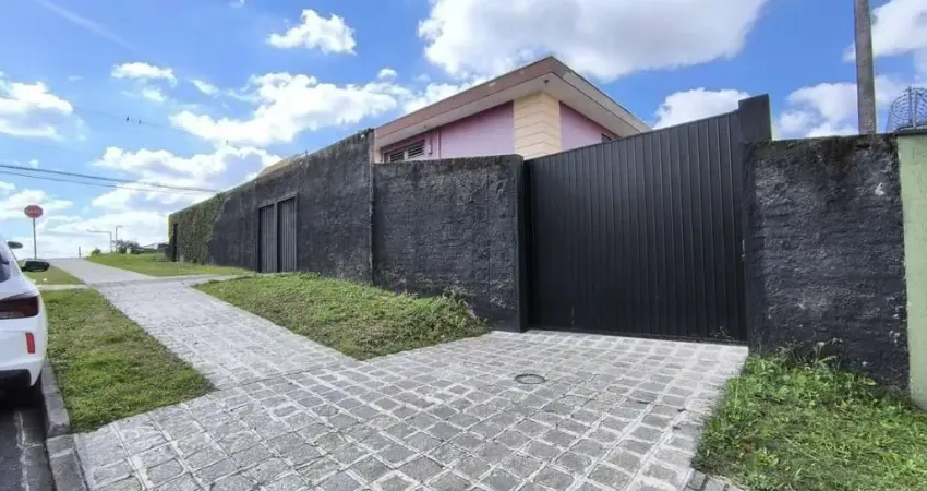 Casa para alugar na Rua Edmundo Saporski, 144, Mercês, Curitiba