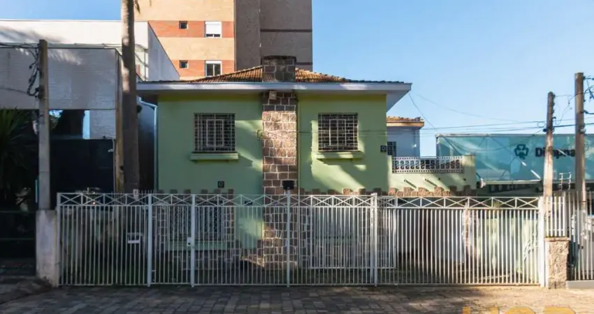 Casa para alugar na Rua Padre Anchieta, 131, Mercês, Curitiba