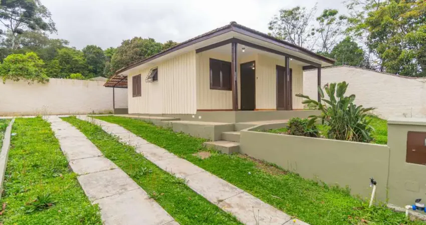 Casa com 3 quartos para alugar na Rua Miguel Felipe Daher, 84, Orleans, Curitiba