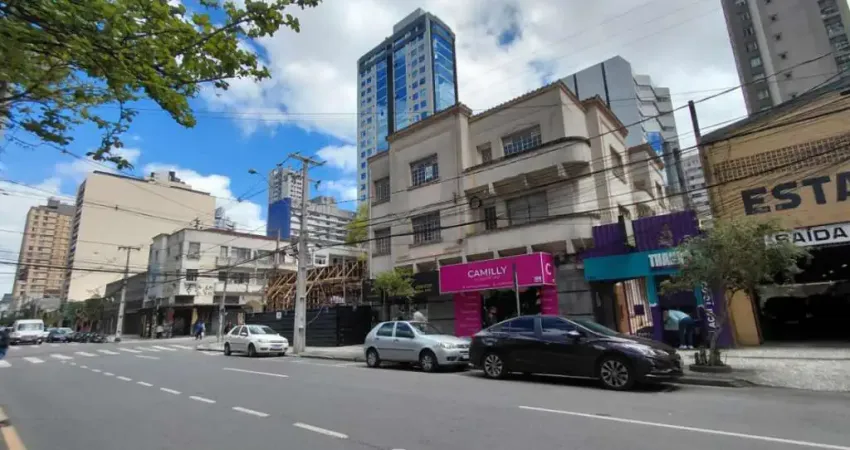 Apartamento com 3 quartos para alugar na Avenida Vicente Machado, 198, Centro, Curitiba