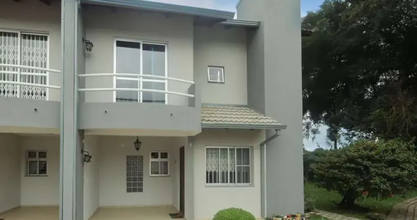 Casa com 3 quartos à venda na Rua Virgínia Dalabona, 352, Orleans, Curitiba