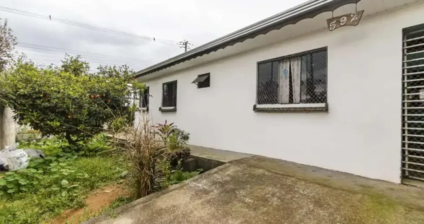 Casa com 3 quartos à venda na Rua Paranapanema, 592, Iguaçu, Araucária