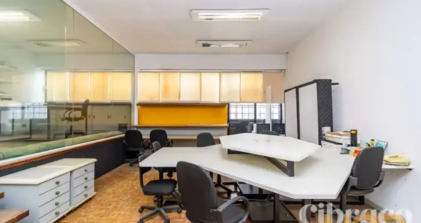 Casa à venda na Rua Mamoré, 33, São Francisco, Curitiba