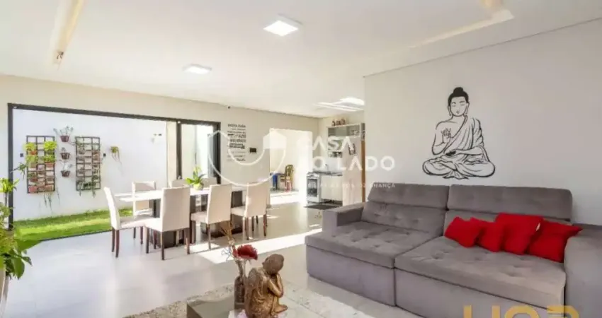 Casa com 4 quartos à venda na Ângelo Maschio, 271, Uberaba, Curitiba