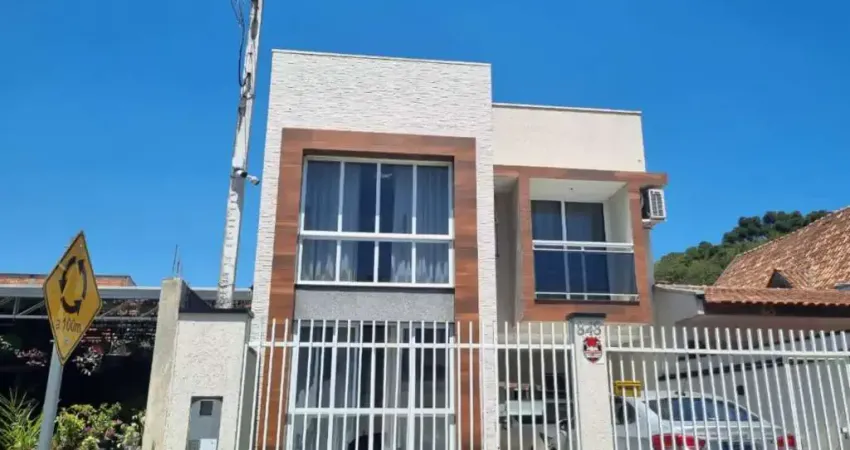 Casa com 3 quartos à venda na Rua Affonso Mathuzcewski, 848, Loteamento Montparnasse, Almirante Tamandaré