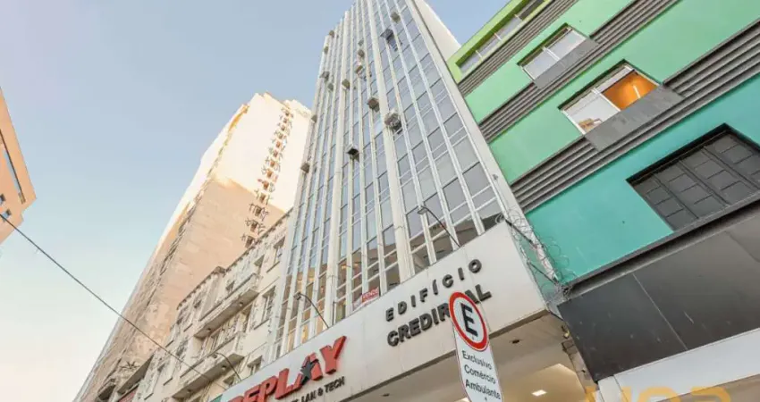 Casa comercial à venda na Rua Cândido de Leão, 45, Centro, Curitiba