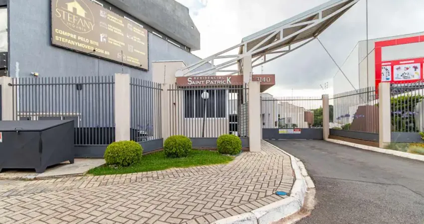 Casa com 3 quartos para alugar no Xaxim, Curitiba