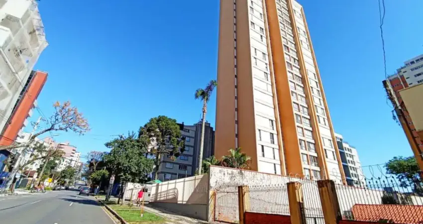 Apartamento no Bigorrilho de 180 m² com 3 quartos - 137685-I2