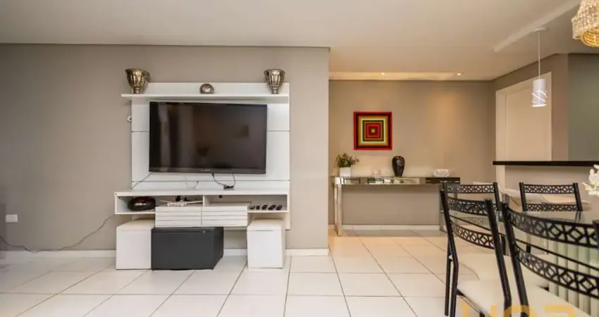 Apartamento mobiliado com 70m² com 2 quartos - Portão- Curitib